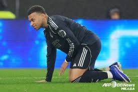 纽约洋基官方：球队已与自由球员阿德梅斯（Willy Adames）进行深度谈判，填补内野火力缺口