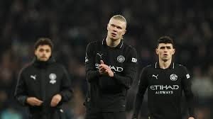 图片报：狼堡想挖多特体育总监凯尔，后者与多特合同到2027年